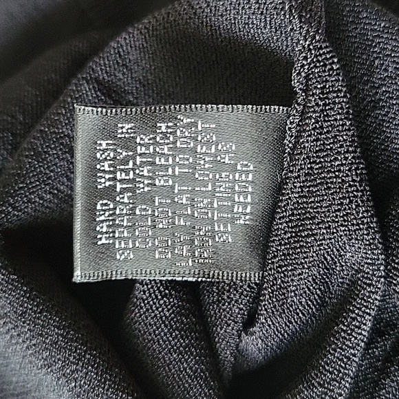 Cyrus Women's Black Long Sleeve Tunic Top- Size 1X - Picture 7 of 9